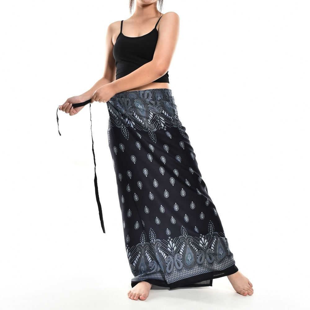 Bohotusk Black Floral Bulb Sarong Super Soft 150cm x 110 cms